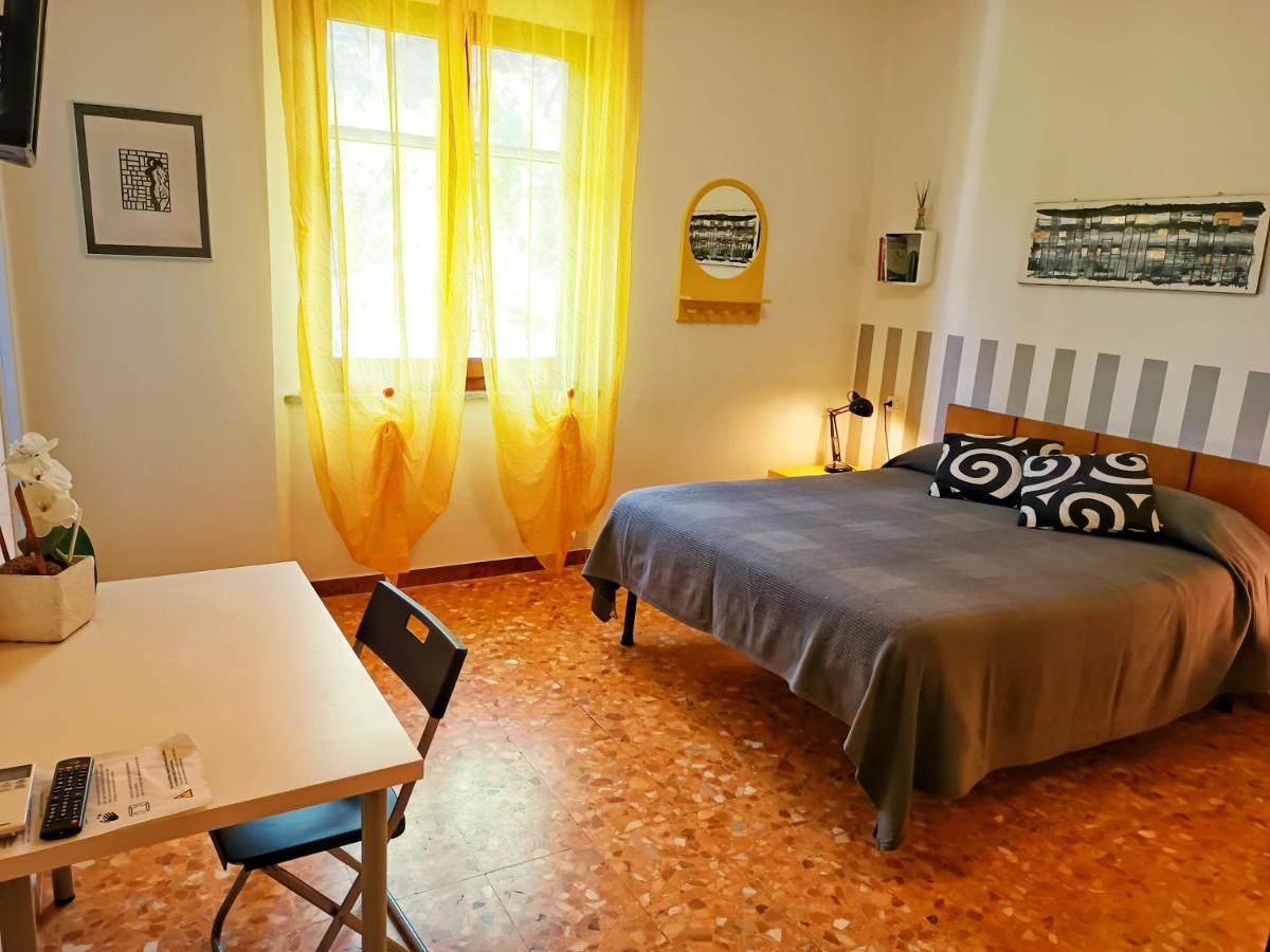 Lo Zizzolo- Bed&Breakfast Marina di Campo Extérieur photo